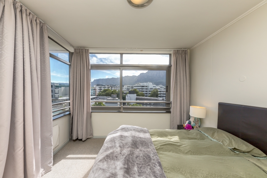 2 Bedroom Property for Sale in Claremont Upper Western Cape